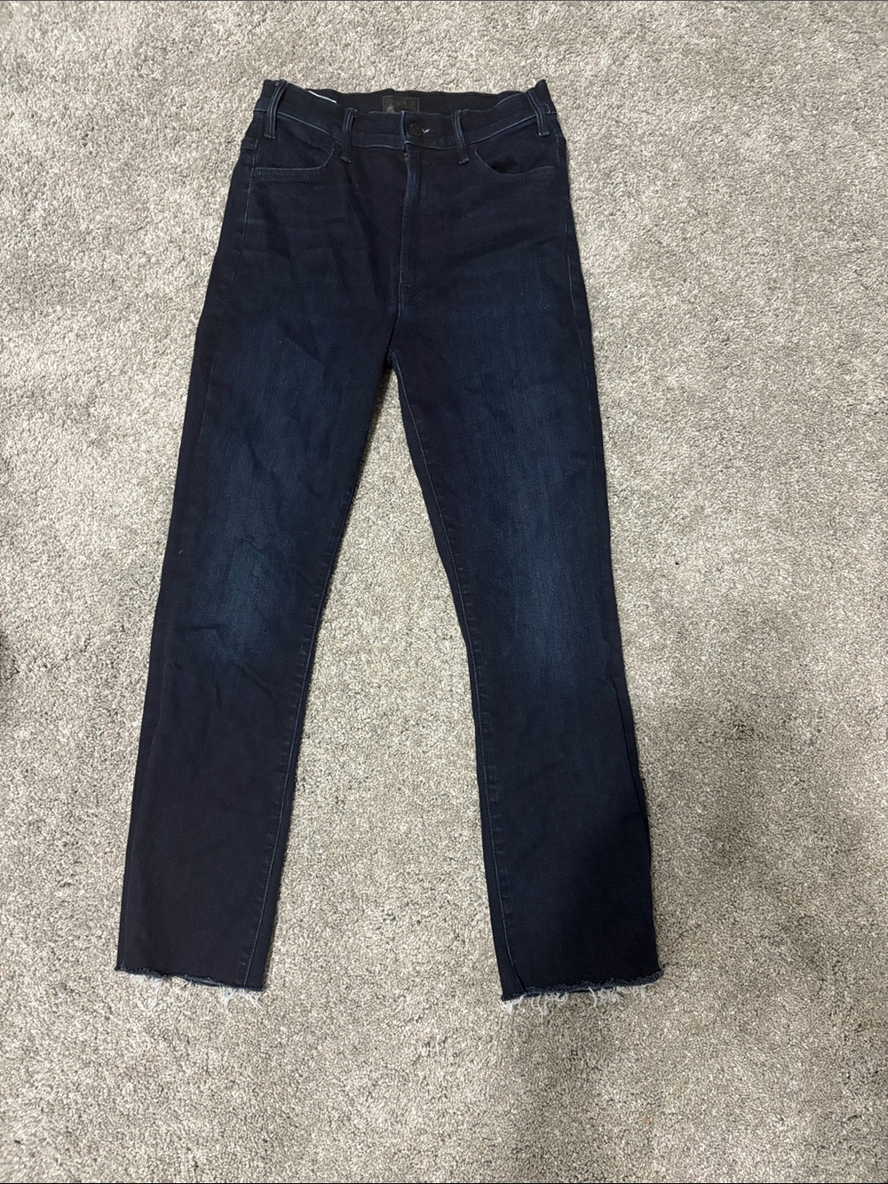 MOTHER Jeans The Hustler Ankle Fray
Size 26